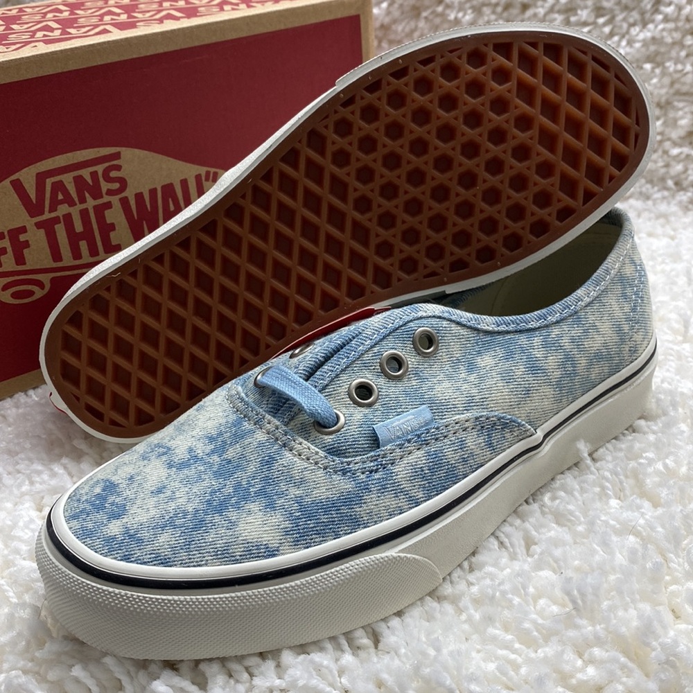 VANS AUTHENTIC BRAND NEW - Picture 5 of 8